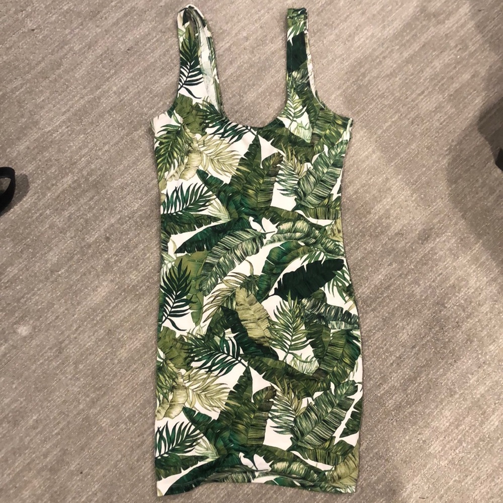 Barely used Palm leaf bodycon